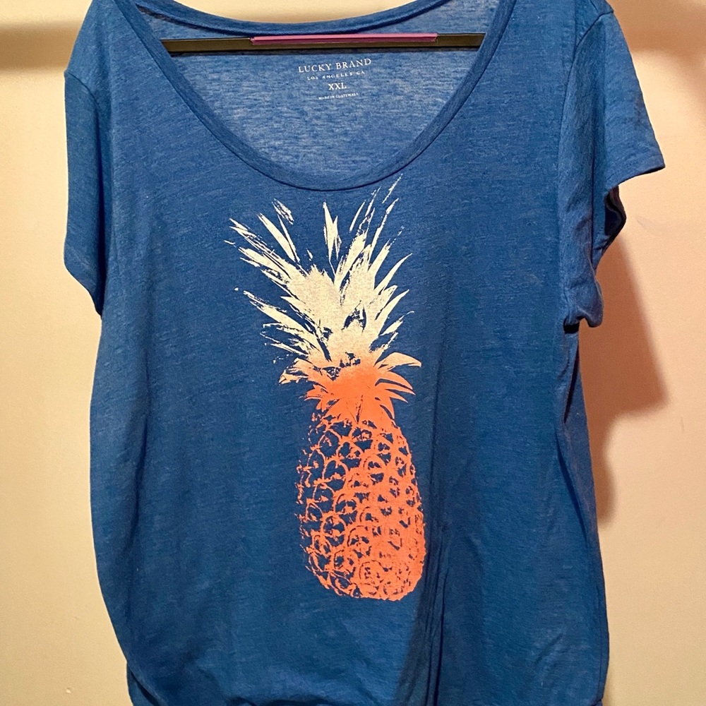 Women’s T-shirt